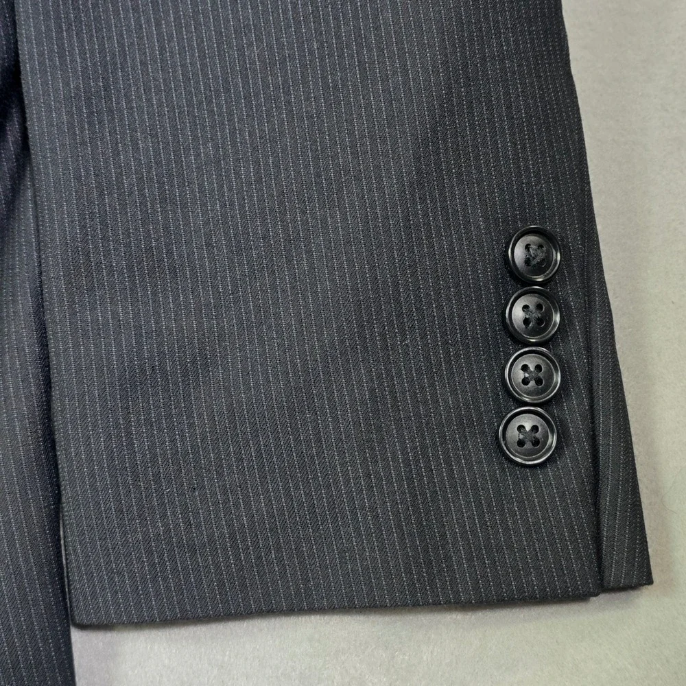 Van Heusen Studio Blazer Mens 40R Black Micro Stripe Two Button Suit Jacket Coat